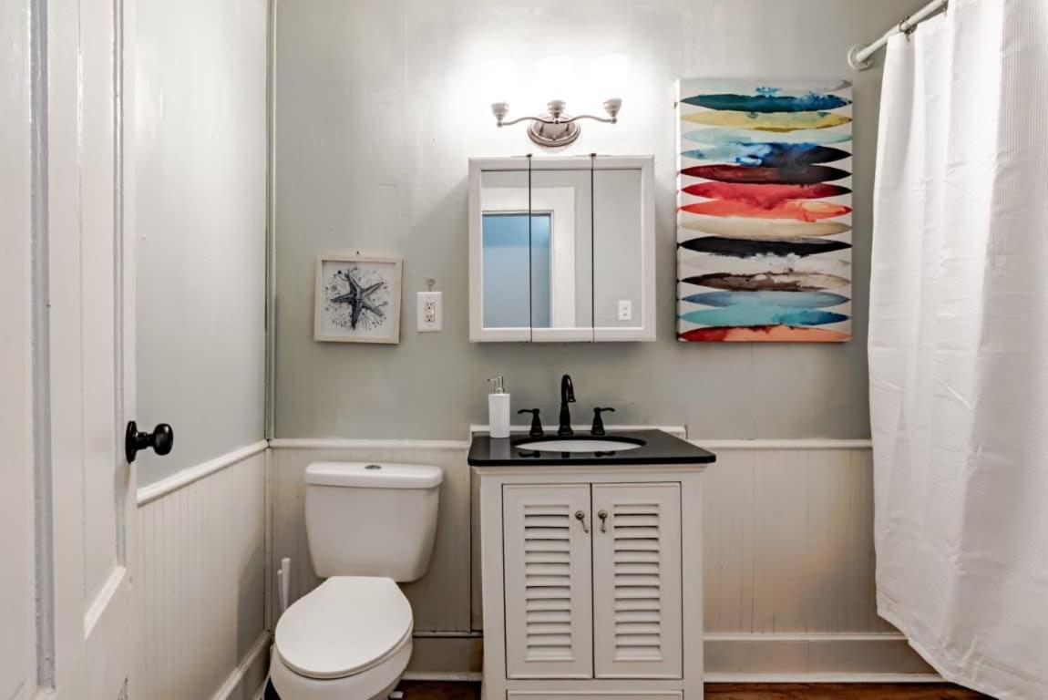 Mins From Downtown & Dining, Dauphin Darling 2 Apartman Mobile Kültér fotó