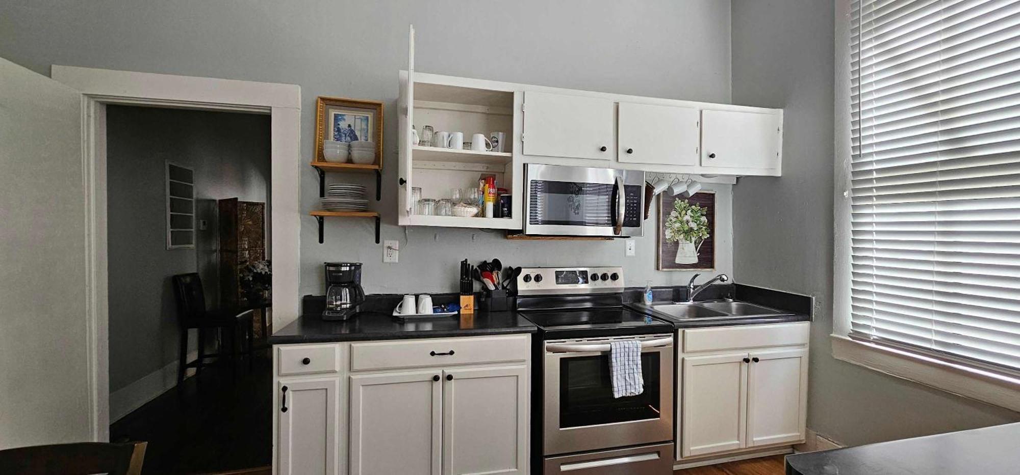 Mins From Downtown & Dining, Dauphin Darling 2 Apartman Mobile Kültér fotó